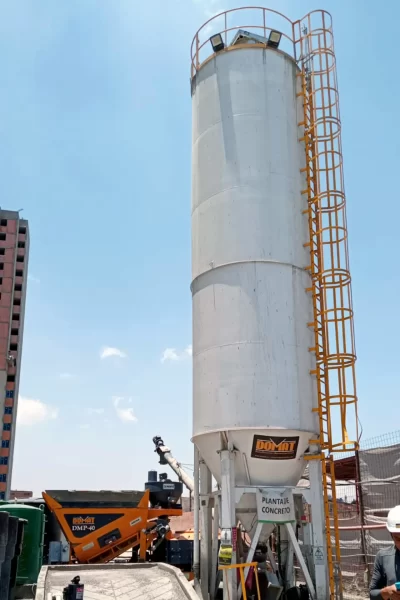 Silo-#5-Domat-rental